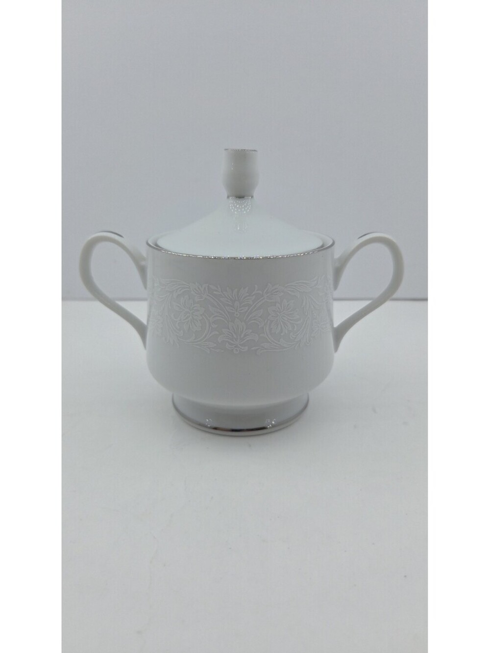 Grace Fine China Concerto Sugar Bowl With Lid Platinum Trim White Floral Vintage